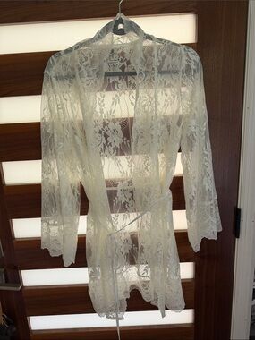 Vintage Jonquil Sheer Lace Robe - Ivory Lace Kimono